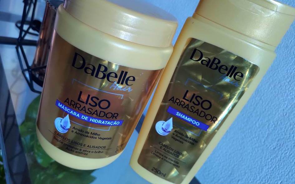 Máscara e Shampoo Liso Arrador da DaBelle Hair.